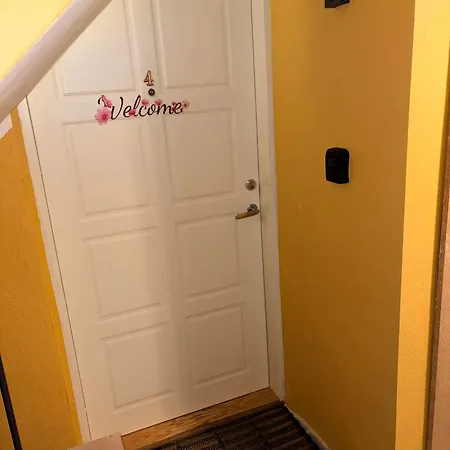 Ivory & Rose شقة *